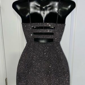 glittery cocktail dress size M